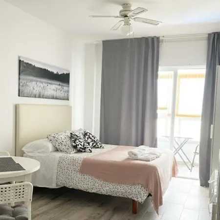 Canovas Nerja- Estudio 410 Nerja